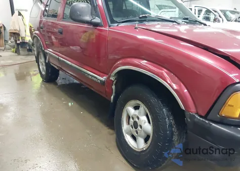 1996 Chevrolet Blazer z USA, uszkodzony, nr VIN 1GNDT13W1T2113146